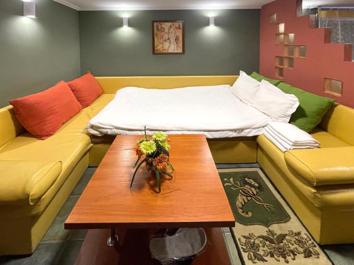 Economy Room In Hotel Eney Lviv Ruang foto