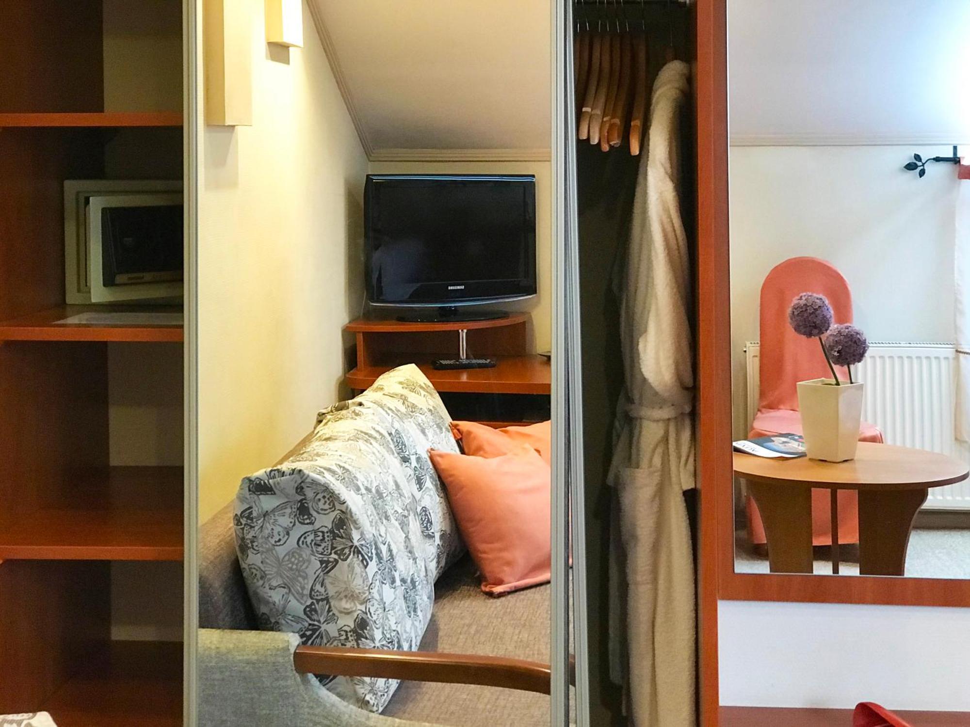 Economy Room In Hotel Eney Lviv Ruang foto